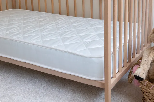 colmol-garde-d-enfants-matelas-berceau-mousse-60x120cm-b-b image 1
