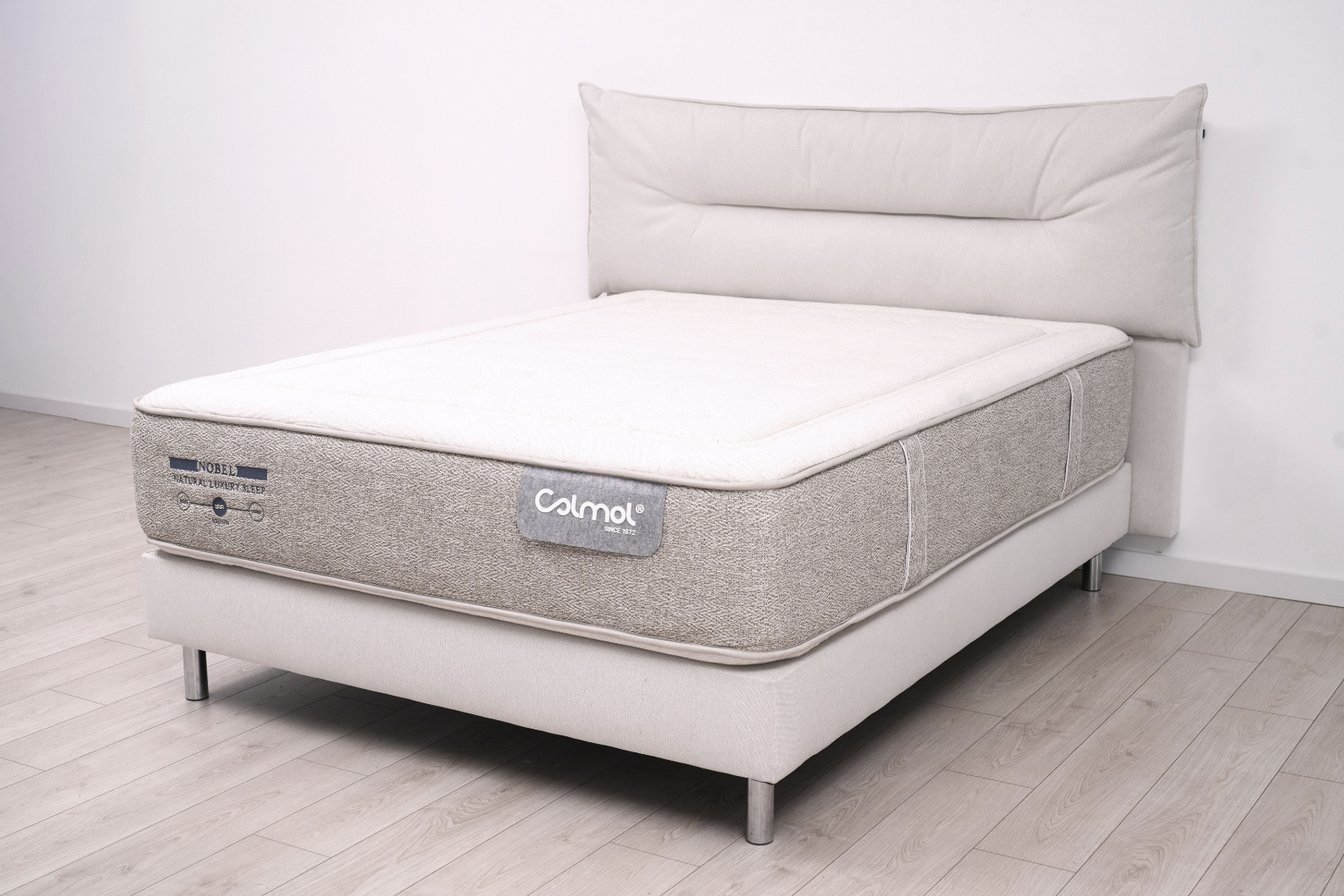 colmol-quadrato-t-te-de-lit-140x120-cm-gris-fonc image 2