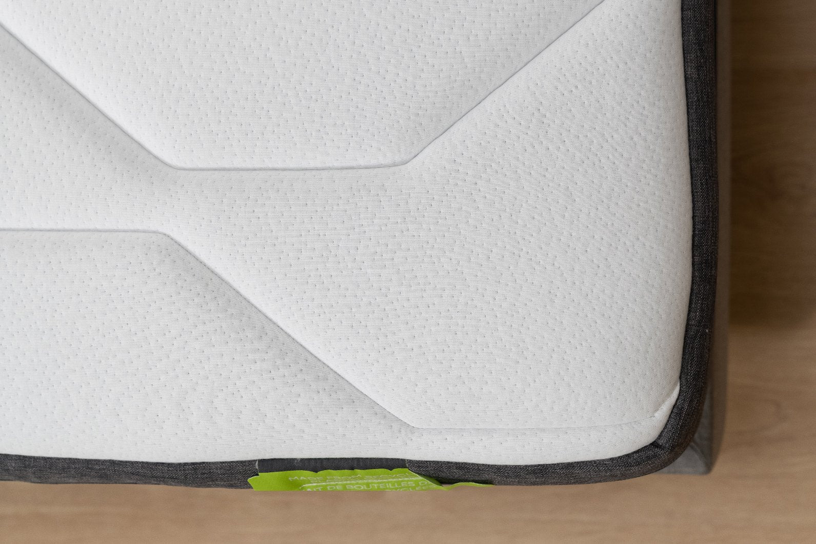 colmol-x-planet-matelas-mousse-140x200-cm-recycl-25-cm image 3